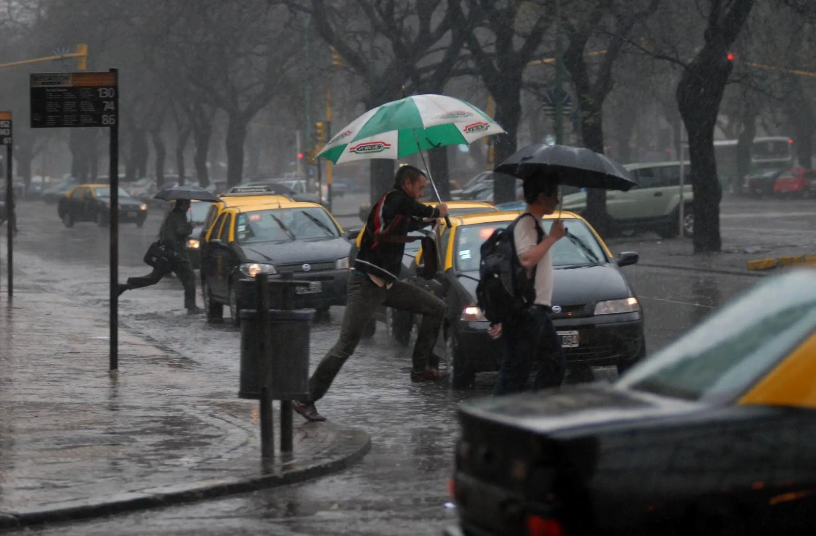 Mi Tema del Día: Música Para Días De Lluvia