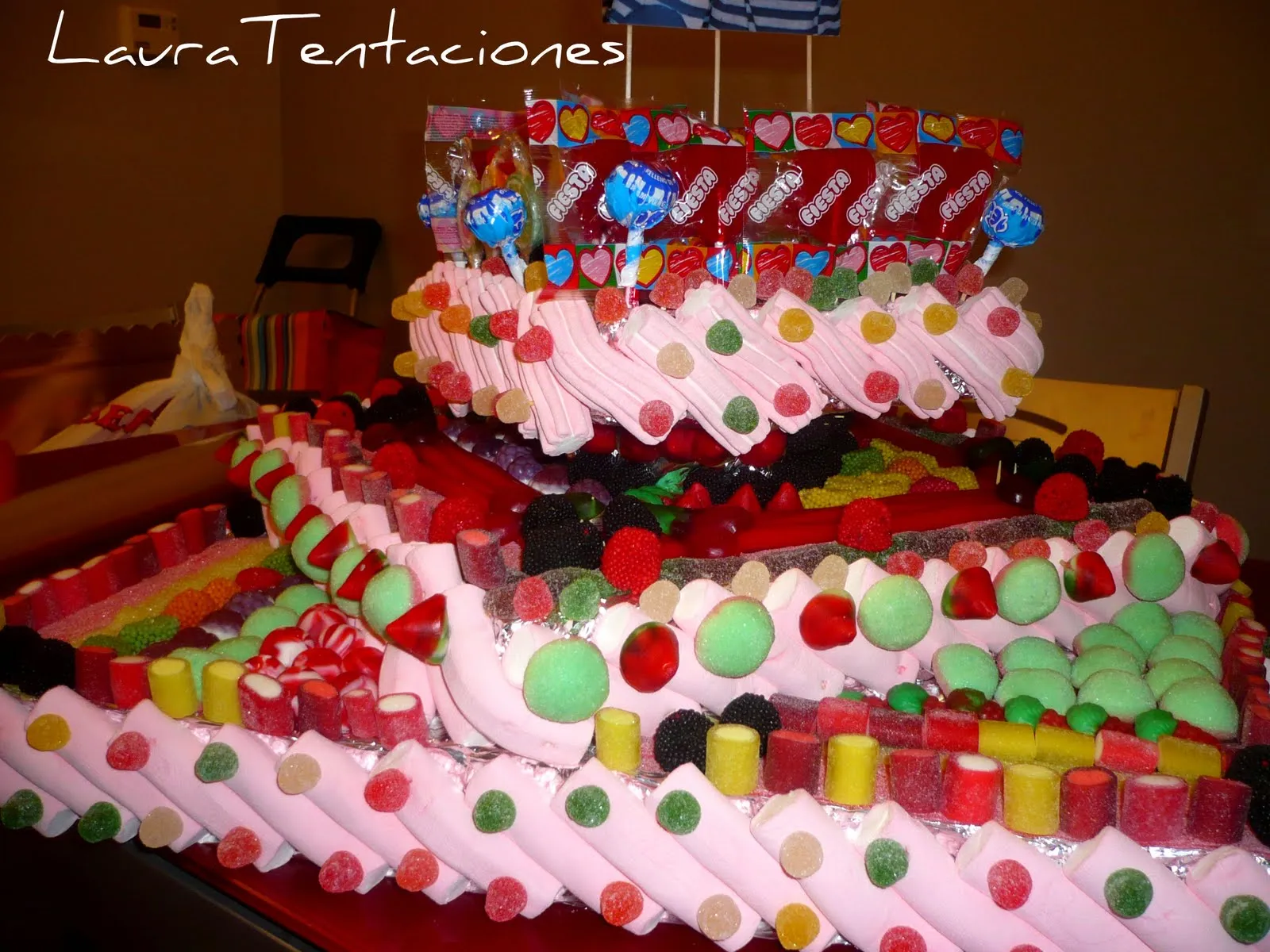 TENTACIONES: Tarta de chuches.