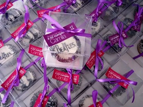 The Beatles: cupcake souvenir | Flickr - Photo Sharing!
