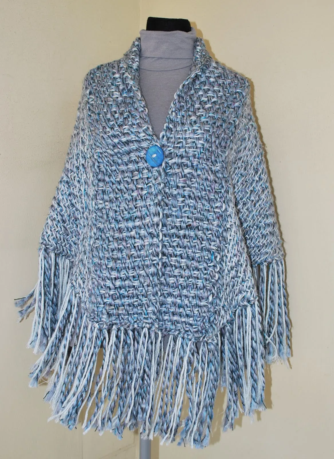 The Cozy Yarn Tejidos Urbanos: PASHMINA - PONCHO LANA E HILO ...