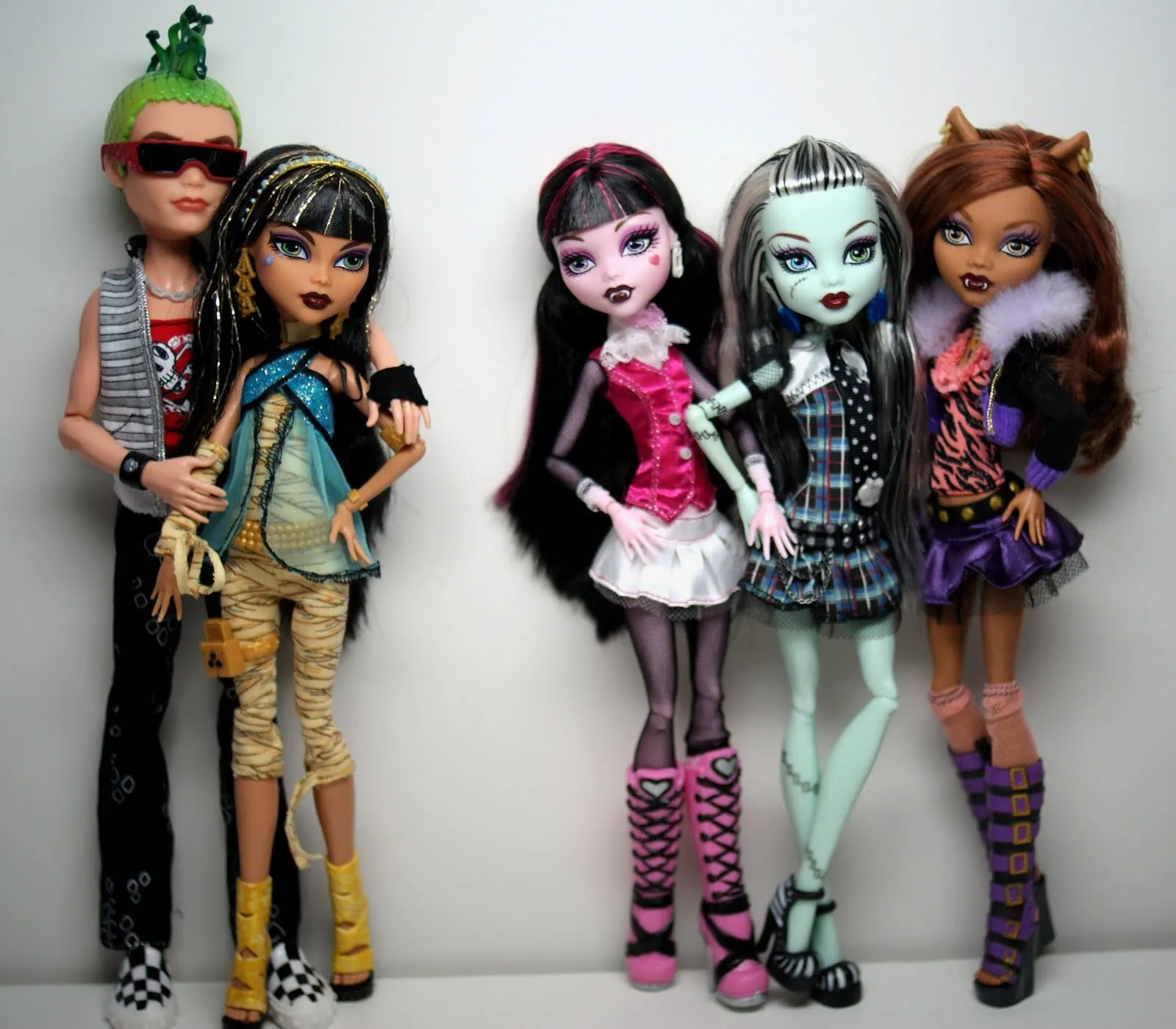 THE FASHION DOLL REVIEW: Monster High