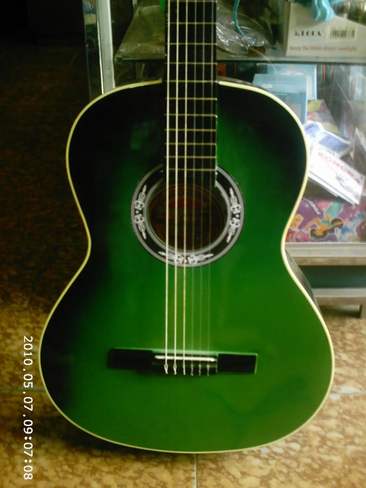 Tu Tienda Atamaica: Guitarras Acusticas, Modelo Clasicas. Precio ...