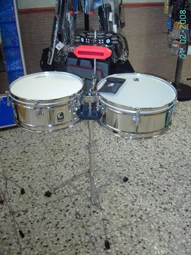 Timbales y timbaleros