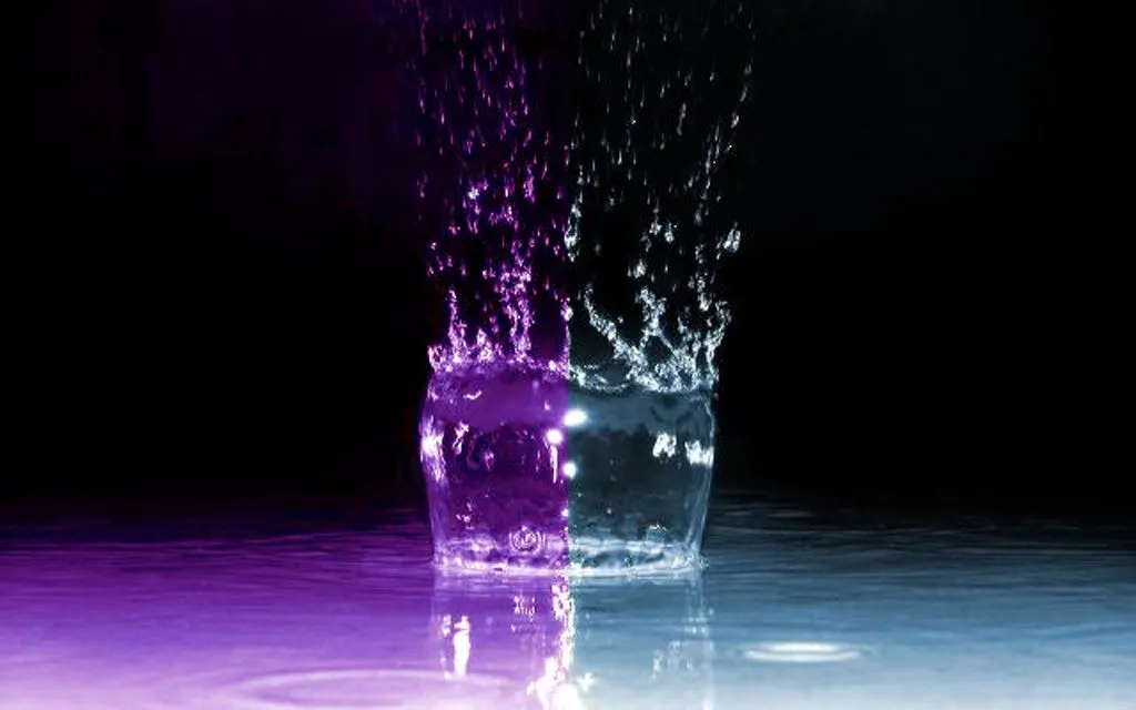 To Download 3D Water Splash wallpaper click on full size and then ...