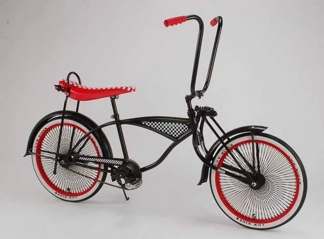 TORQUE 1.9.6.2.: Bicicletas Lowriders