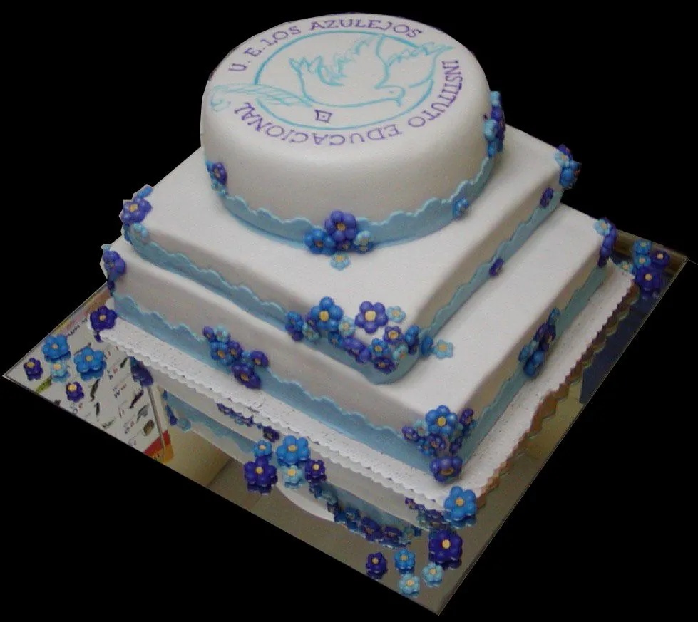 Torta Aniversario del Colegio Los Azulejos | Larissa Abache