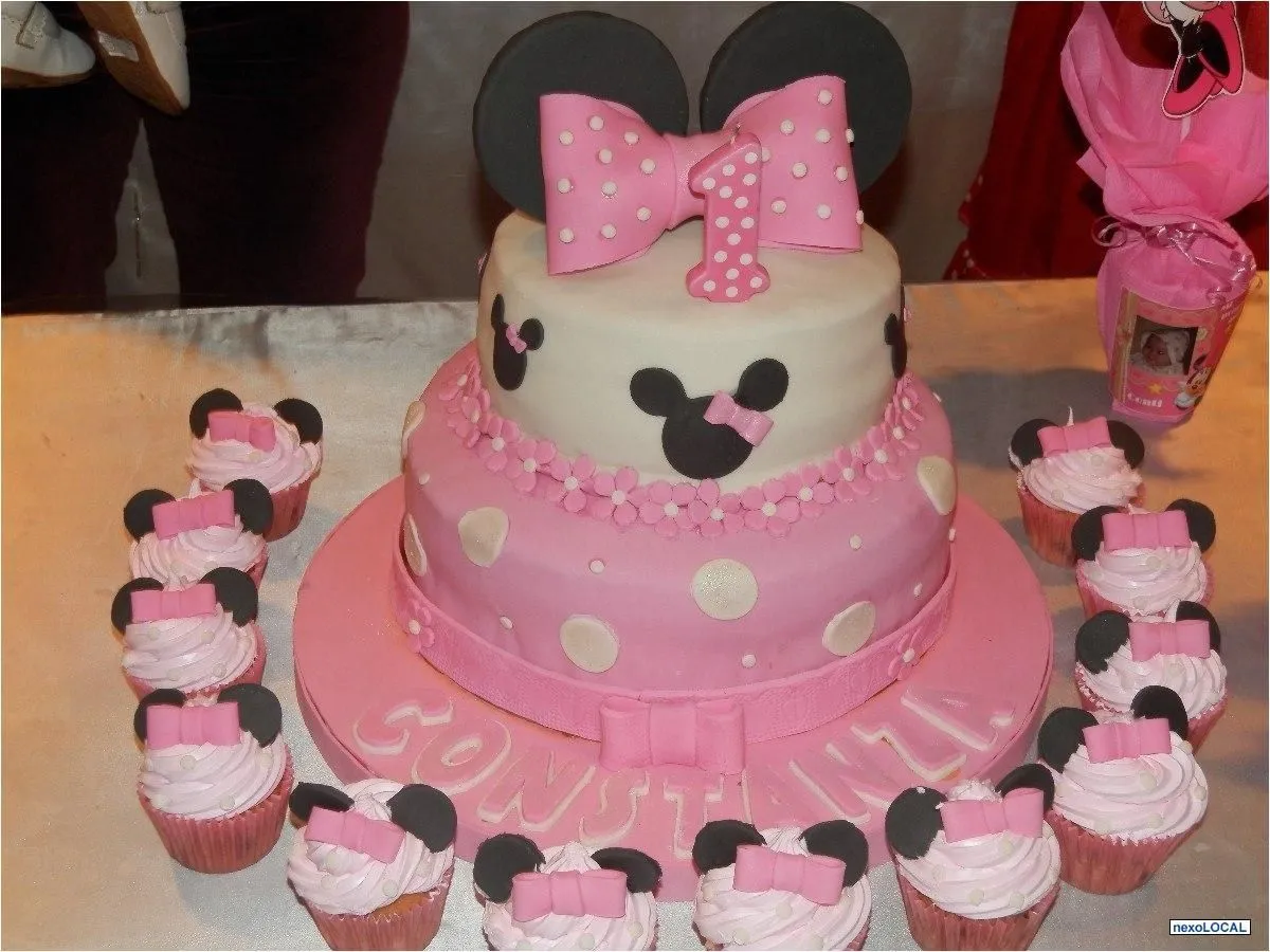 torta de cumpleaños de minnie - Buscar con Google | cumple de alo ...