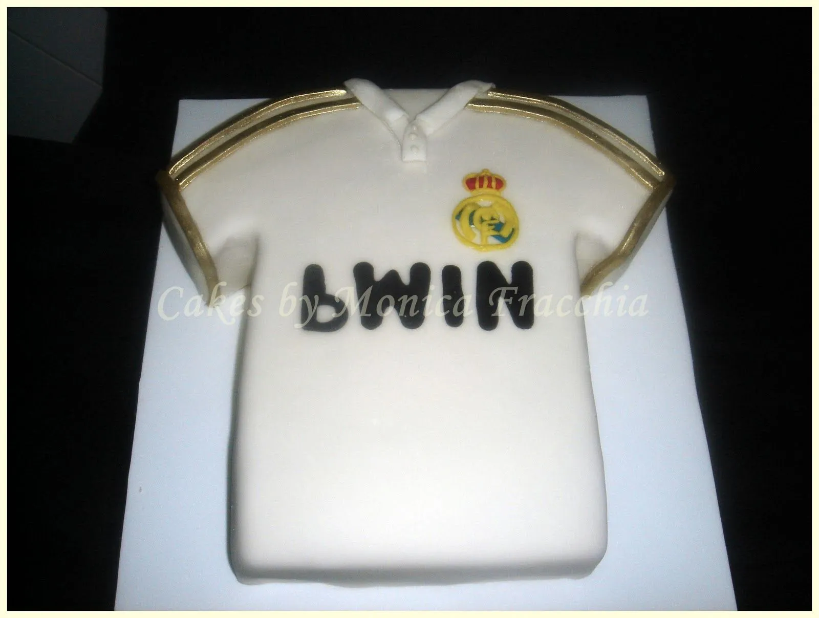 TORTA DECORADA CAMISETA DEL REAL MADRID | TORTAS CAKES BY MONICA ...