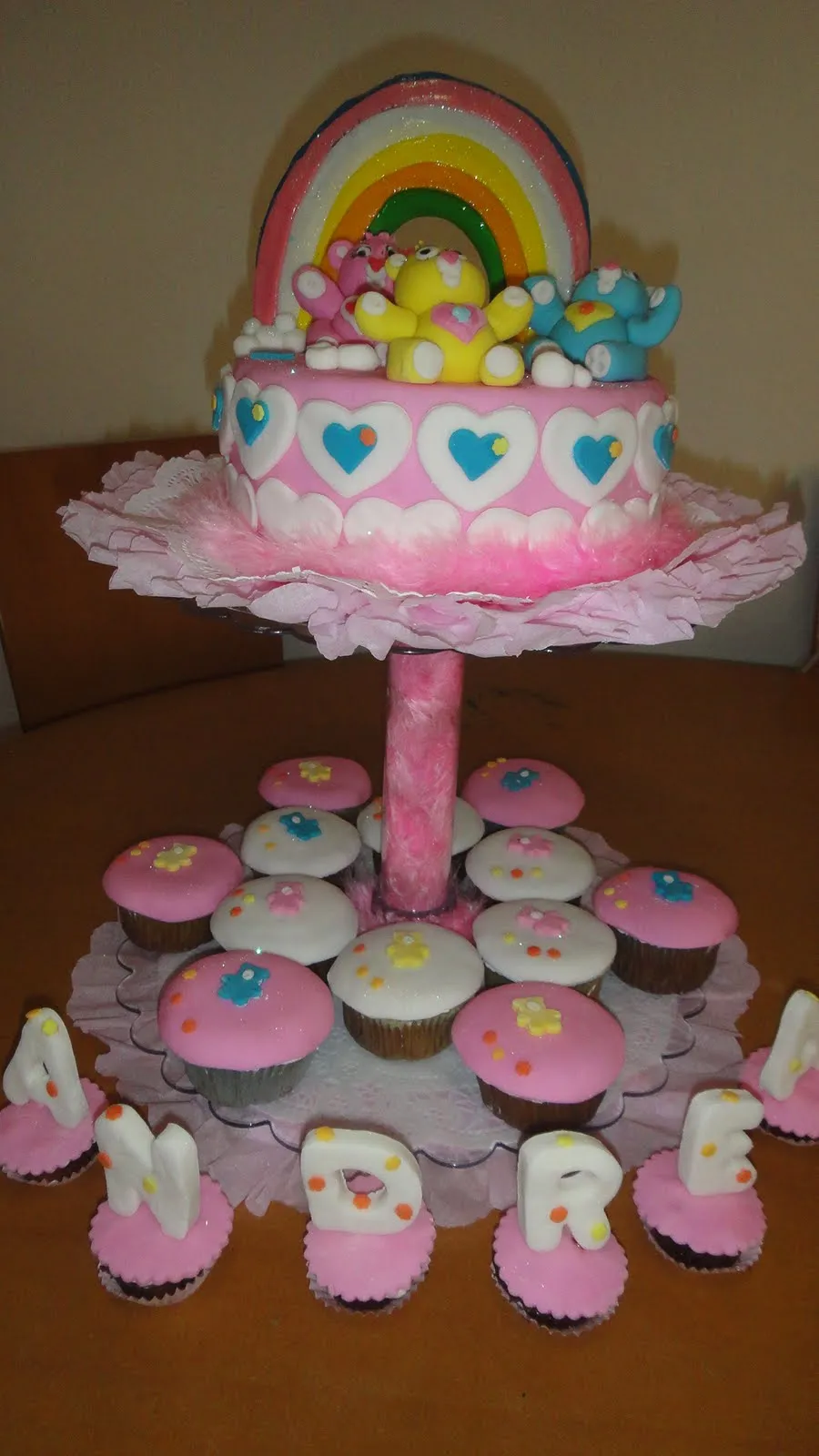 torta especial de ositos carinosos care bears