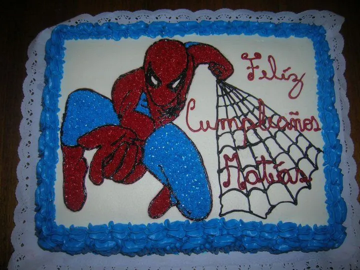 Torta de piña "Hombre araña" ~ Pastelería Yasna