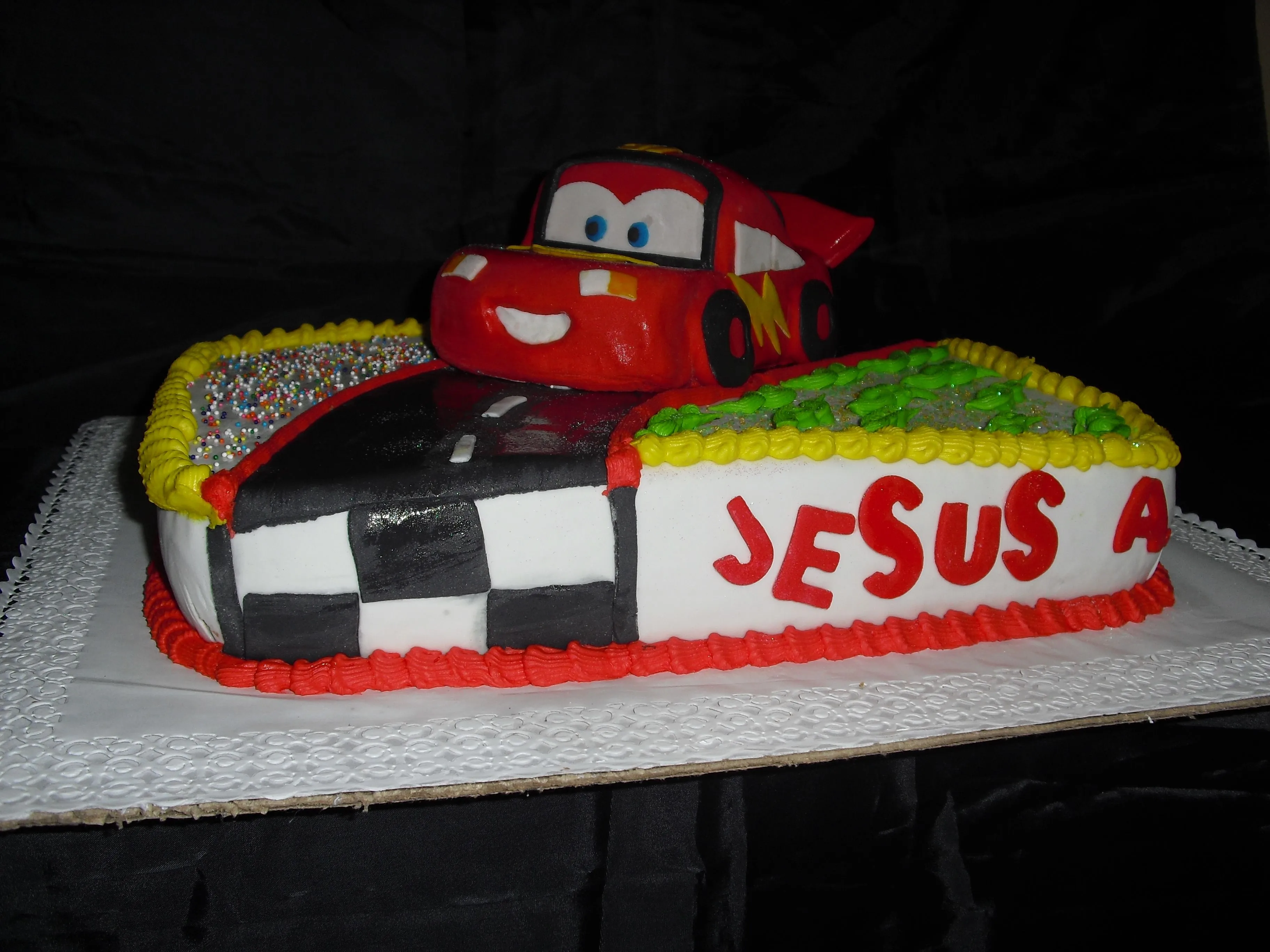 Torta de Pista Cars II | soniacakes