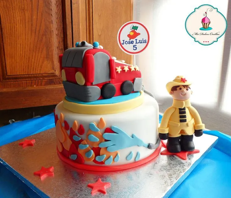 Tortas De Bomberos en Pinterest | Magdalenas De Bomberos, Pastel ...