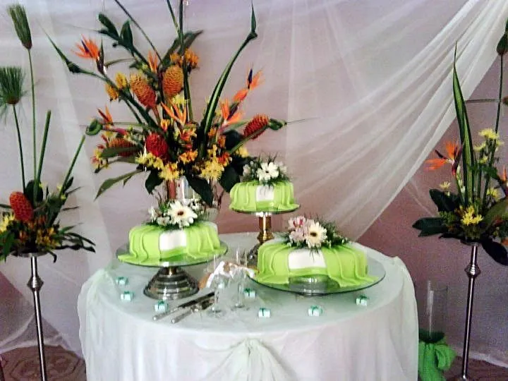 Tortas y Decoraciones: Torta de Boda Verde Manzana