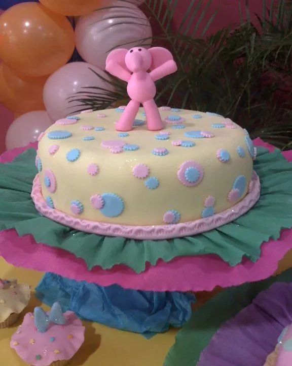 Tortas y Decoraciones: Torta de Pocoyo para Niña