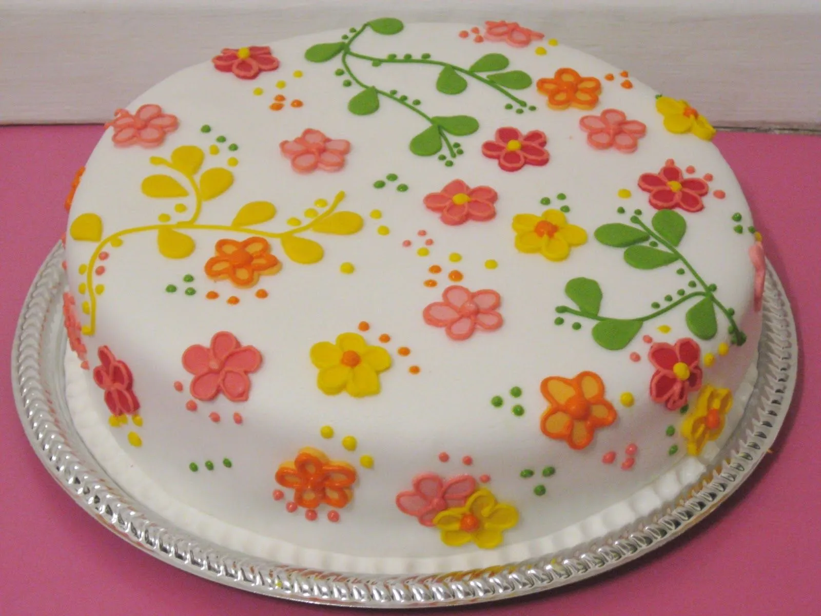 Tortas infantiles con flores - Imagui