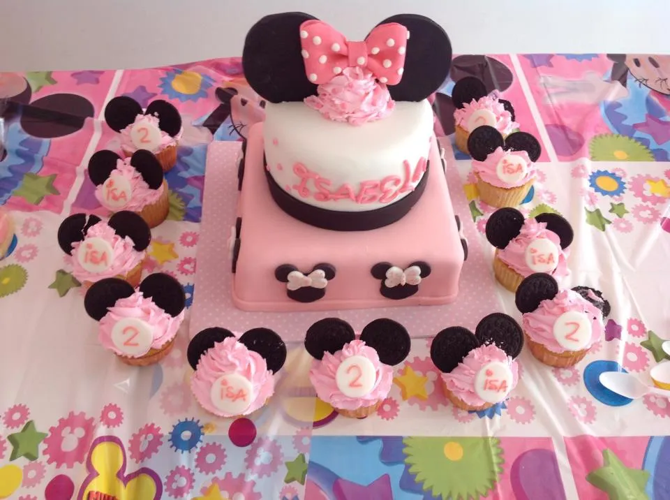 Tortas de Minnie Mouse | Celebrate Custom Cakes