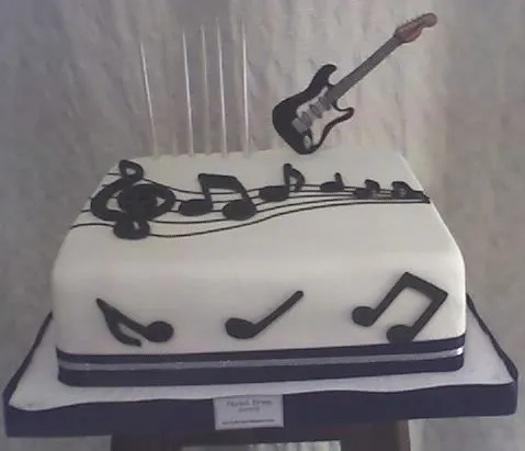 Tortas con notas musicales - Imagui