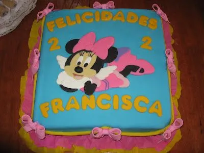 TORTAS ORIGINALES: minnie mouse 2