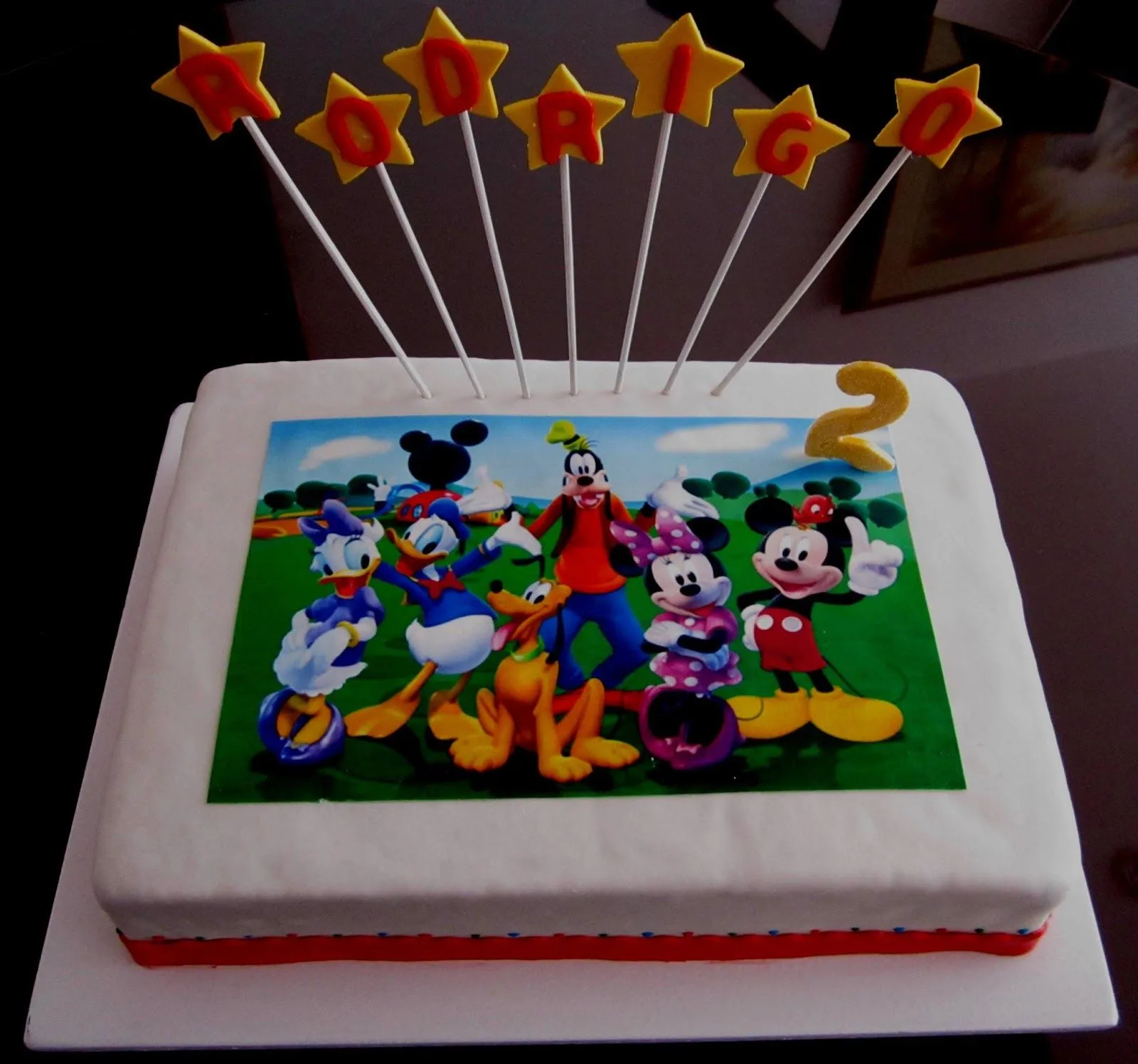 Tortas y Ponques Lucia: Torta de amigos de Mickey Mouse