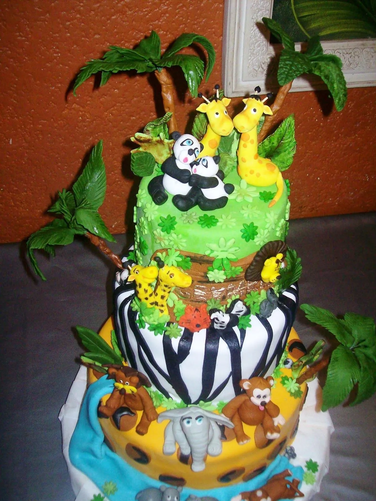 Tortas lisbesita: Torta Animalitos de la Jungla (