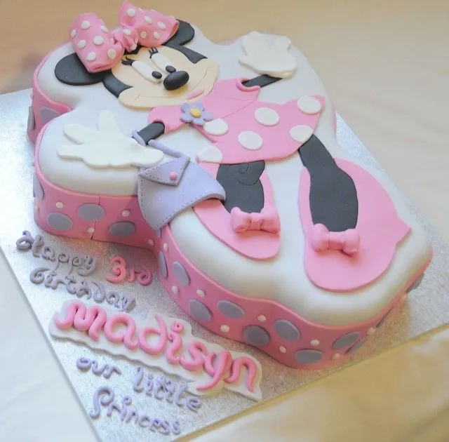 Minnie Mouse torte - Imagui