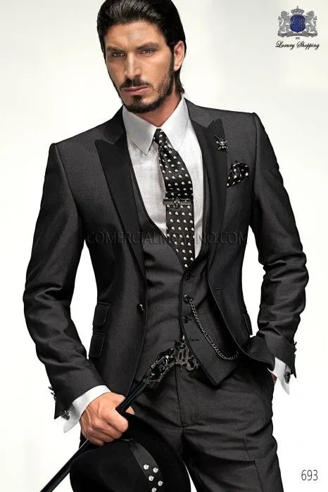 Traje de moda italiano gris marengo 3 piezas, ONGala.