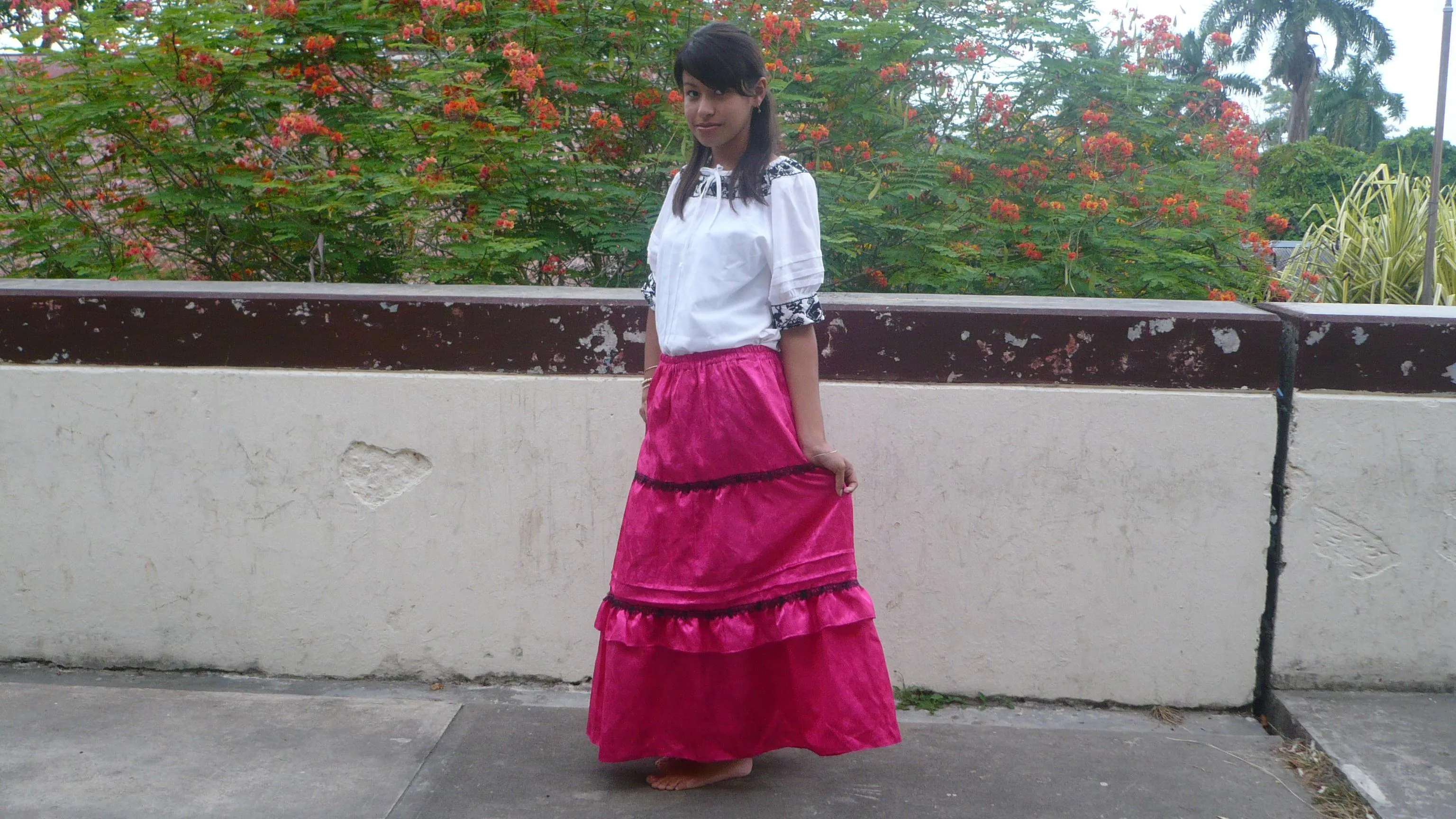 TRAJE TIPICO DE SAN LUIS PETEN Y SU DESCRIPCION | culturapeteneraymas