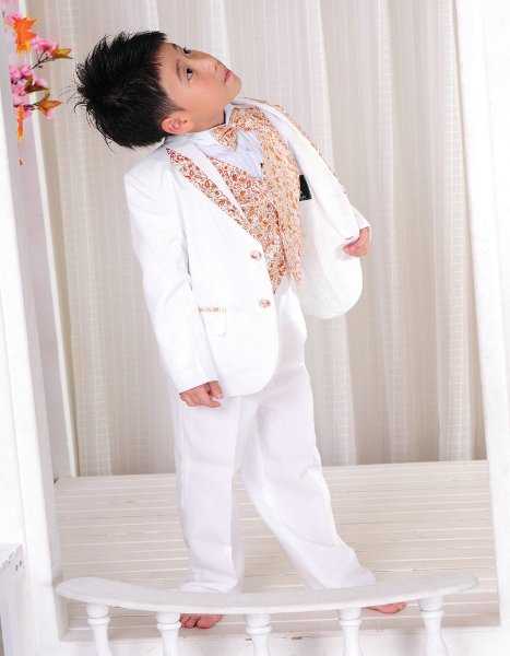 Trajes para niños: hazles lucir elegantes y a todo dar | Espacio Niños