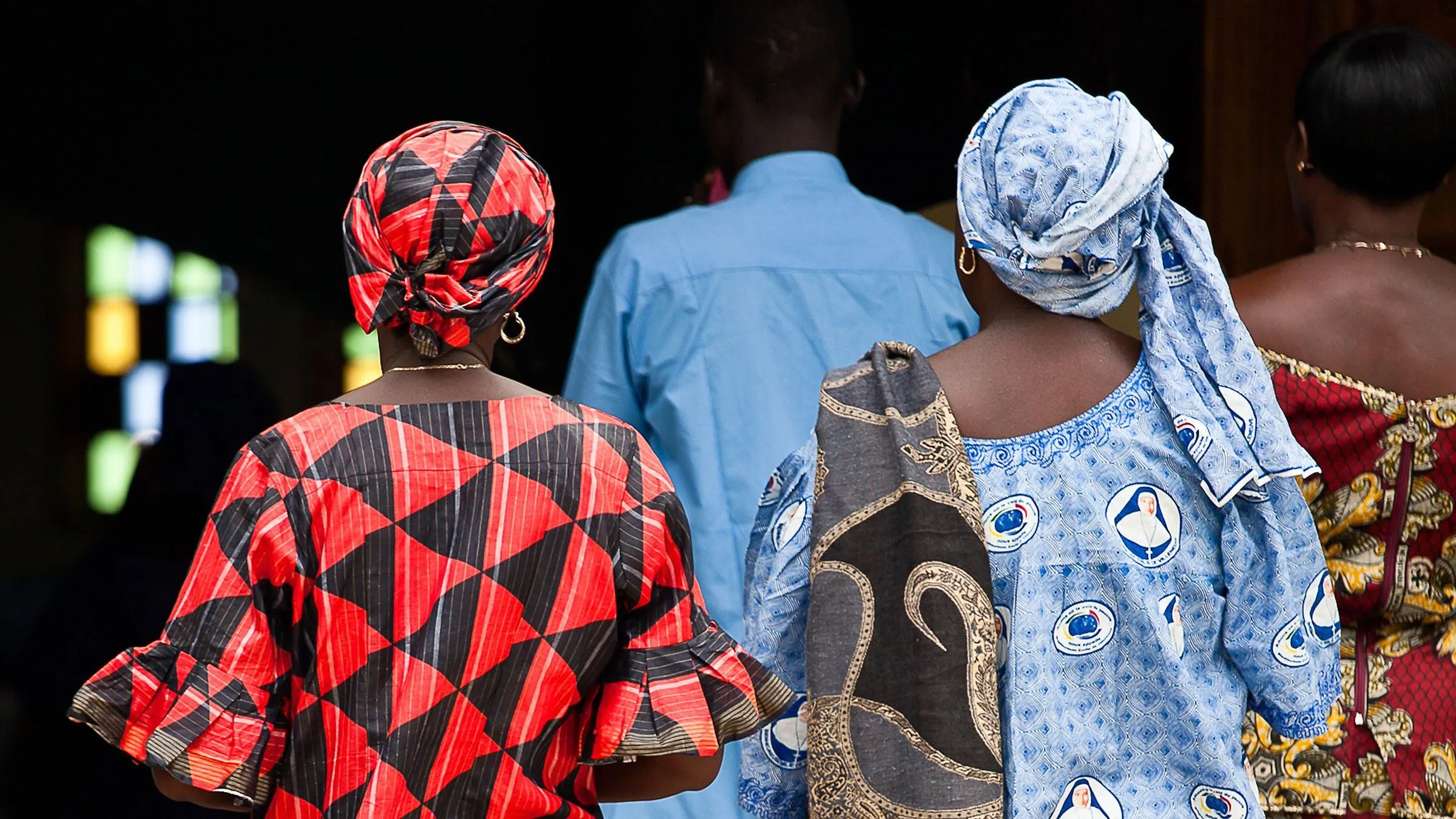 Trajes típicos de mujeres senegalesas.