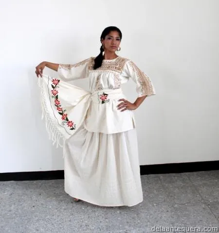 trajes tipicos en Oaxaca de Juárez