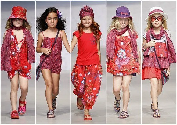 Tuc Tuc | Diademas, tocados y sombreros para NIÑAS. | Pinterest | Moda