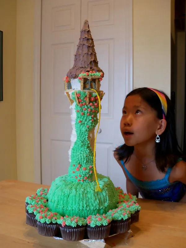 Tutorial para hacer pastel de castillo de Rapunzel. - Ideas gratis ...