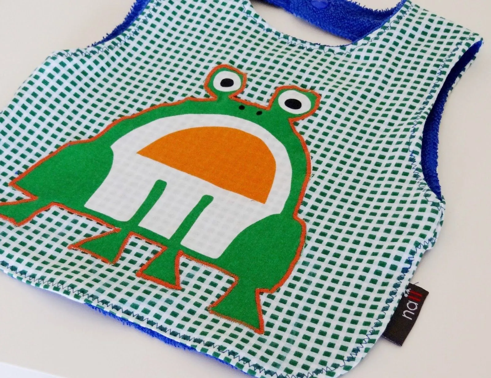 Tutorial y patrón gratis de babero » Patrones en pdf | Naii Costura