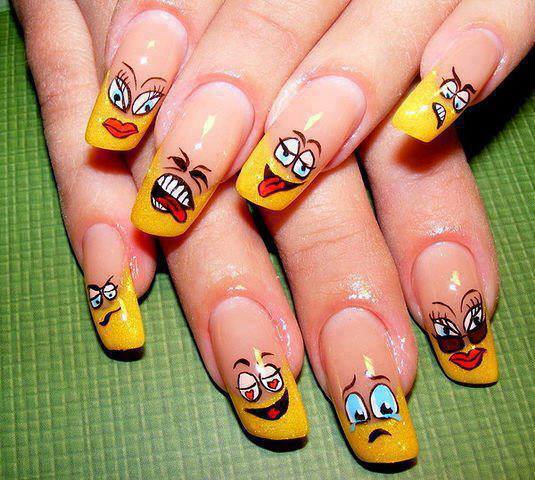 Uñas decoradas con caritas - Imagui