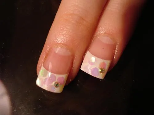 uñas-decoradas-4 | Manos Brillantes