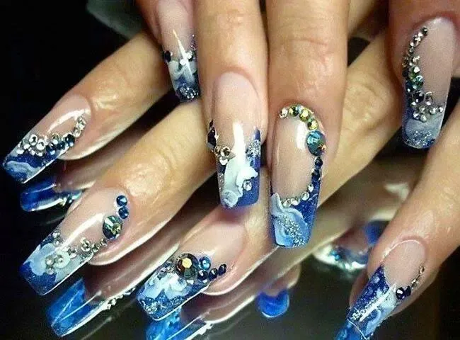 Uñas Decoradas Largas Azules﻿