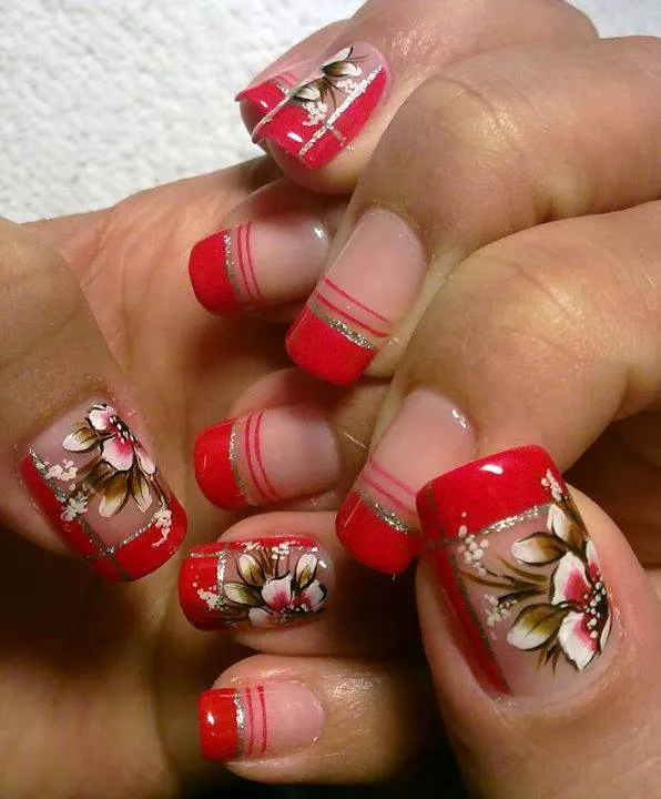 Uñas con flores sencillas - Imagui