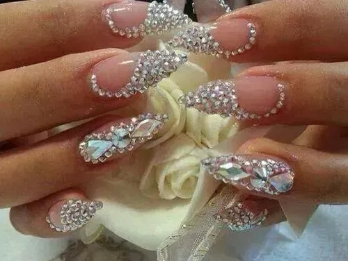 uñas de novia con cristales swarosky | unas | Pinterest