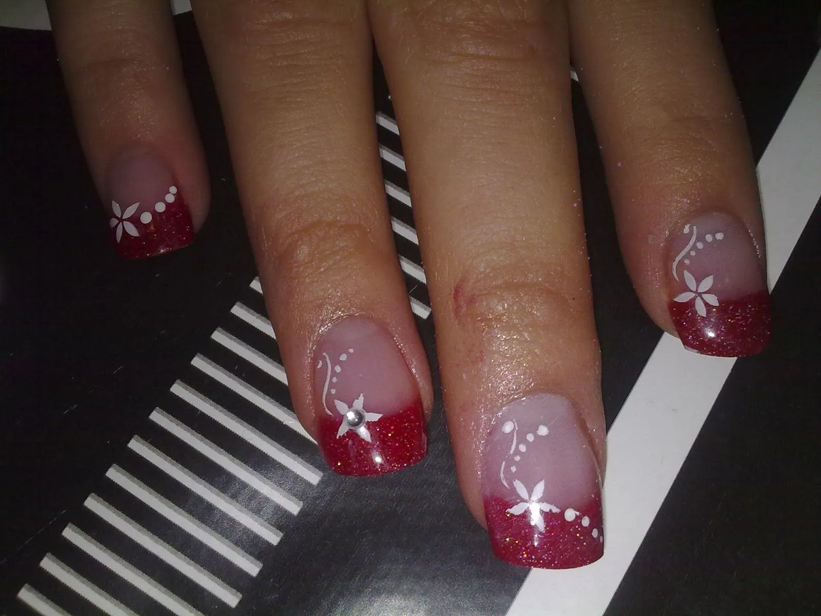 Uñas de Porcelana: DISEÑOS DE NAVIDAD