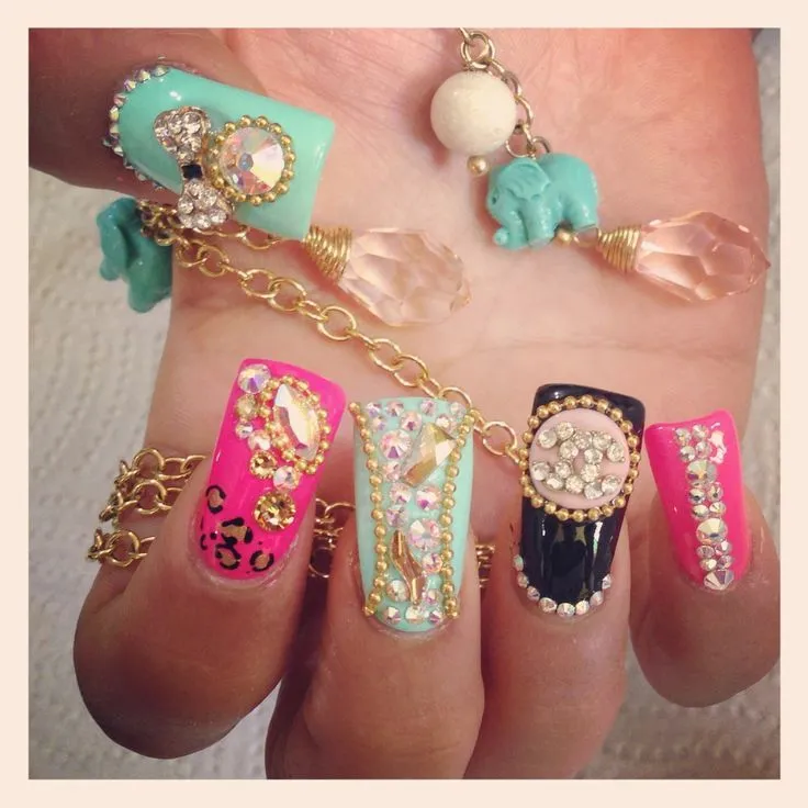 Uñas rosa, menta y negro Liz | Uñas | Pinterest