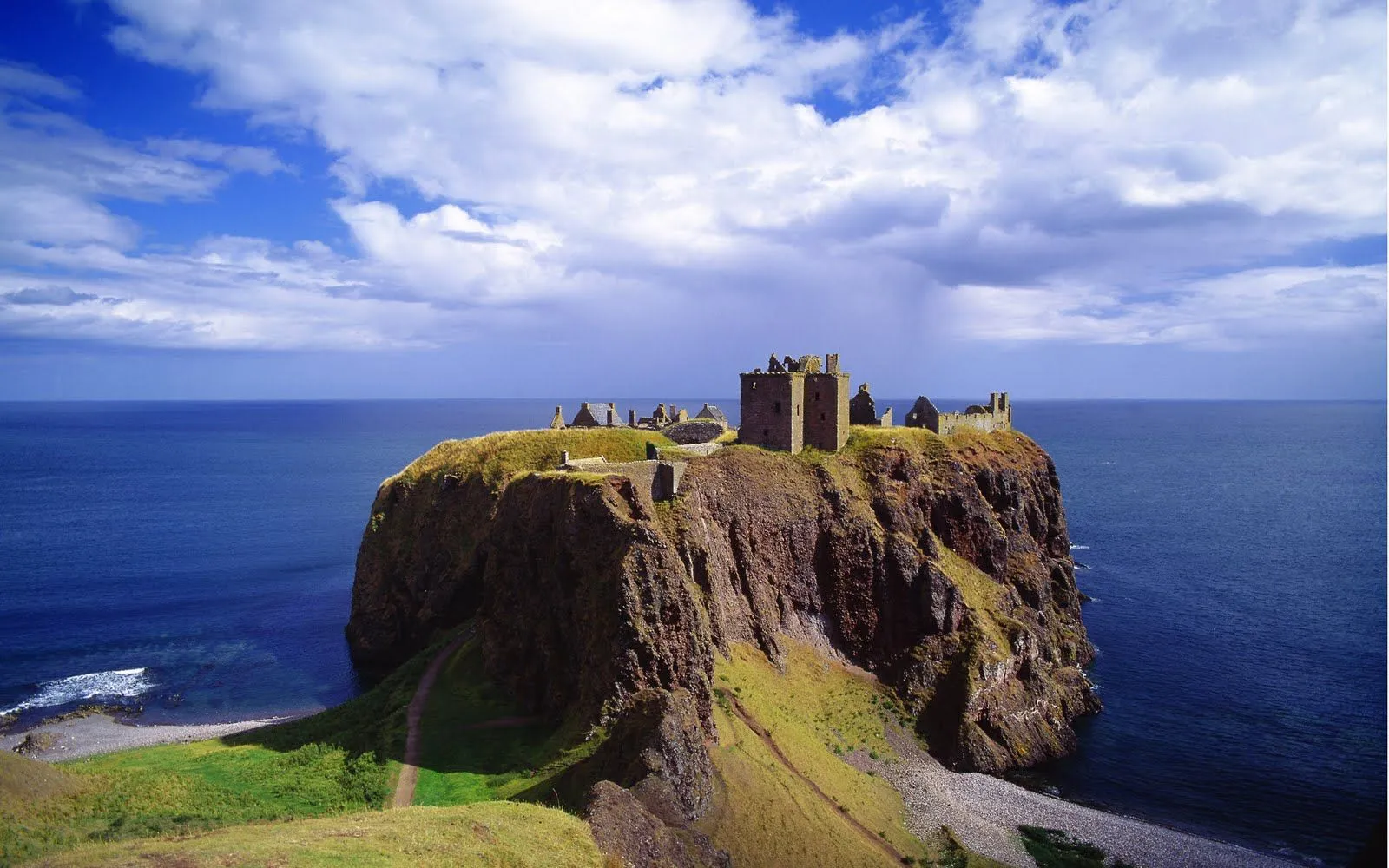 Cosas Únicas: Castillo de Dunnottar en Stonehaven, Escocia