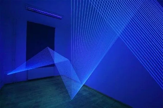 UV-Light, construir espacios tridimensionales con la luz ...