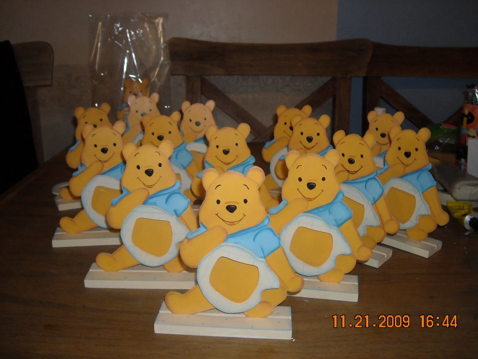 VAP ARTESANIAS: souvenir ositos pooh para bautismo y año