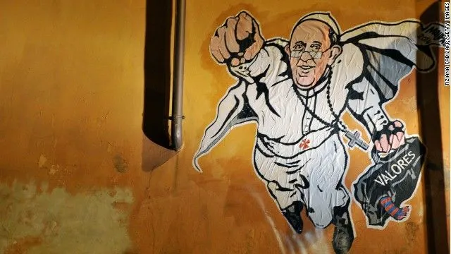 El Vaticano tuitea la foto de un grafiti del 'superpapa' Francisco ...