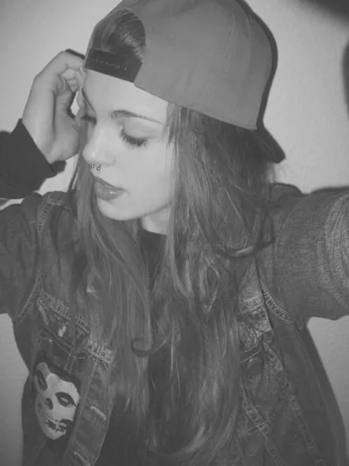 Se ve tan linda vestida así <3.