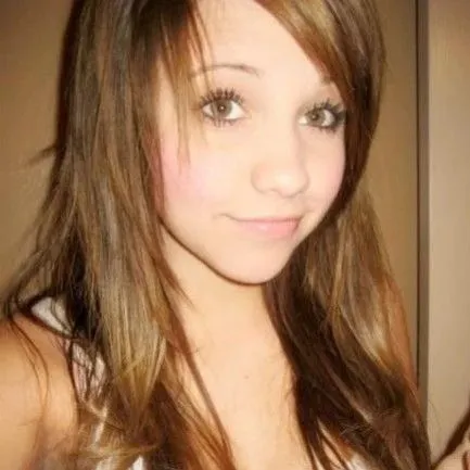 Vegetta no quiere a Jade... -,- De verdad que cada dia veo ...