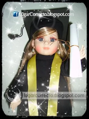 Venta de Muñecas de Graduación .... Muñecas de Porcelana y vinil vinyl porcenalizado .... +info en www.lugarCORRECTO.blogspot.mx .... venta en todo México y el mundo