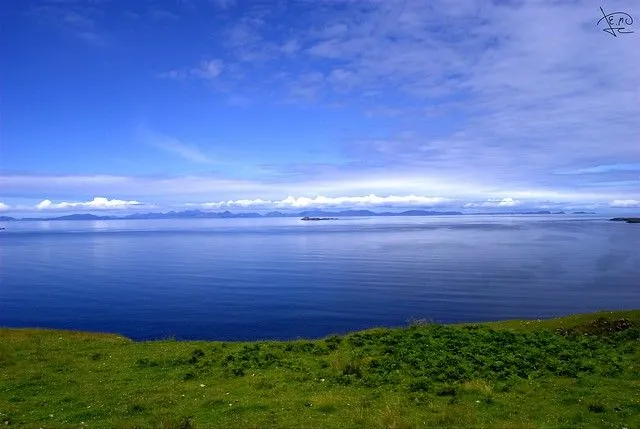 Verde, azul y blanco | Flickr - Photo Sharing!