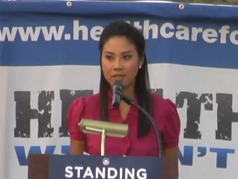 Veronica De La Cruz finding new paths in TV news - WorldNews