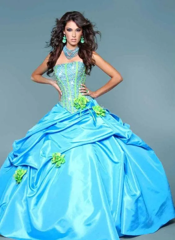 Vestido de 15 años 2012 - Imagui